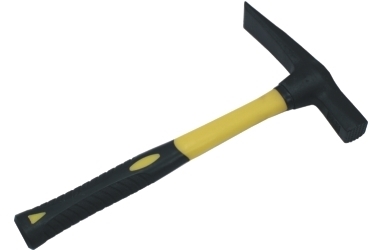 MŁOTEK MURARSKI BERLIŃSKI KUTY 600G D/F FG PLASTIFIED