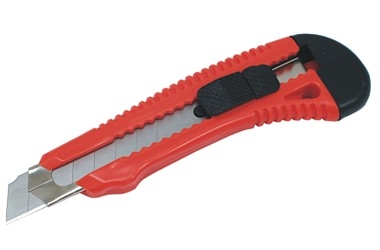 CUTTER, LAME CASSABLE 18MM, METAL SLIDE RAIL