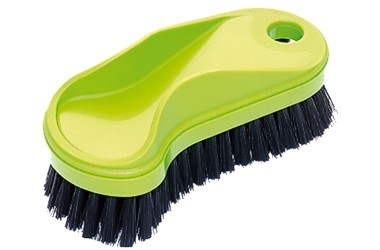BROSSE POUR TAPIS DE VOITURE 14x6 CM