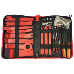                             SET PER LA RIMOZIONE DELLA TAPPEZZERIA NYLON
                          